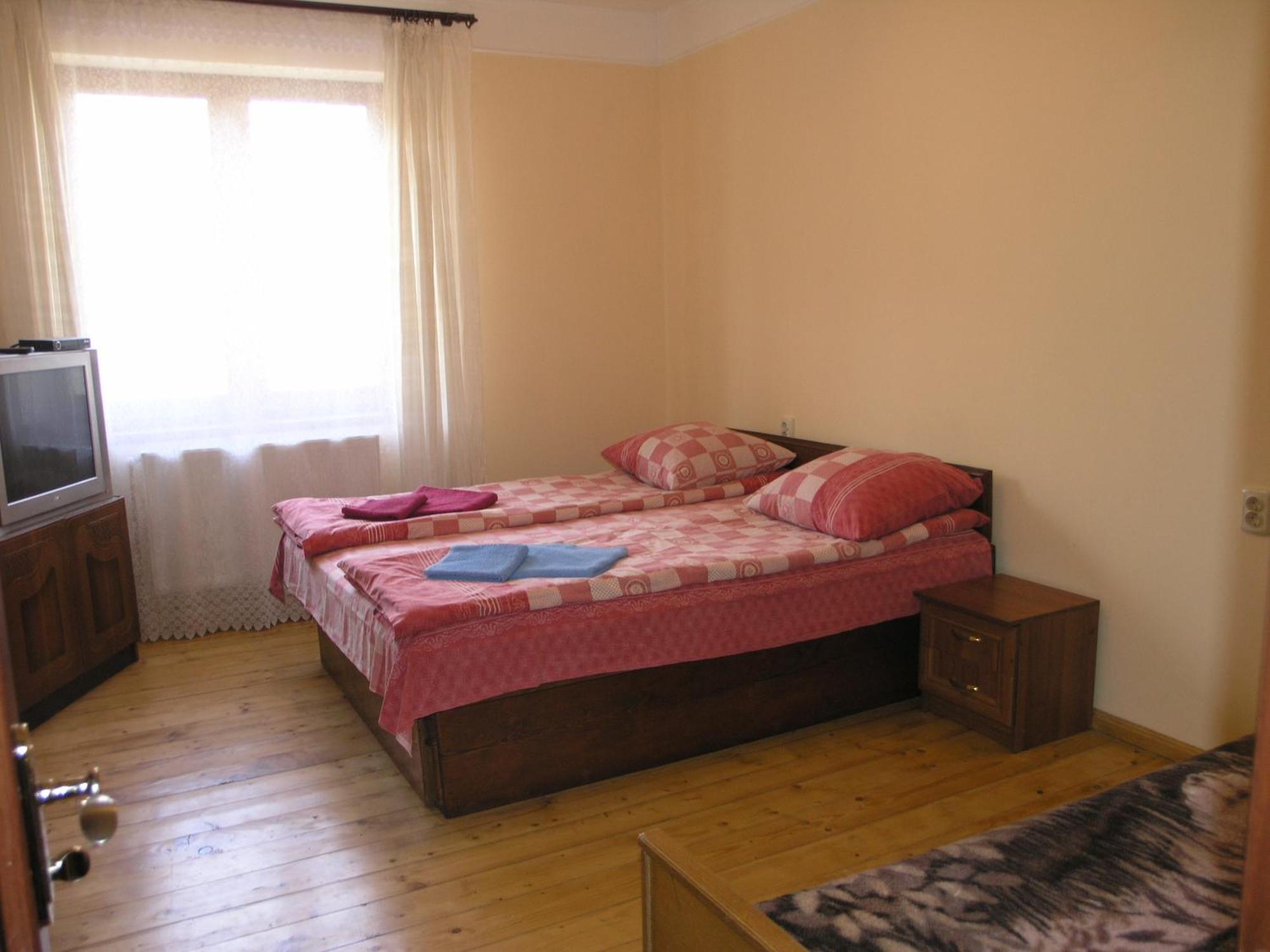 Arnika Tatariv Otel Dış mekan fotoğraf