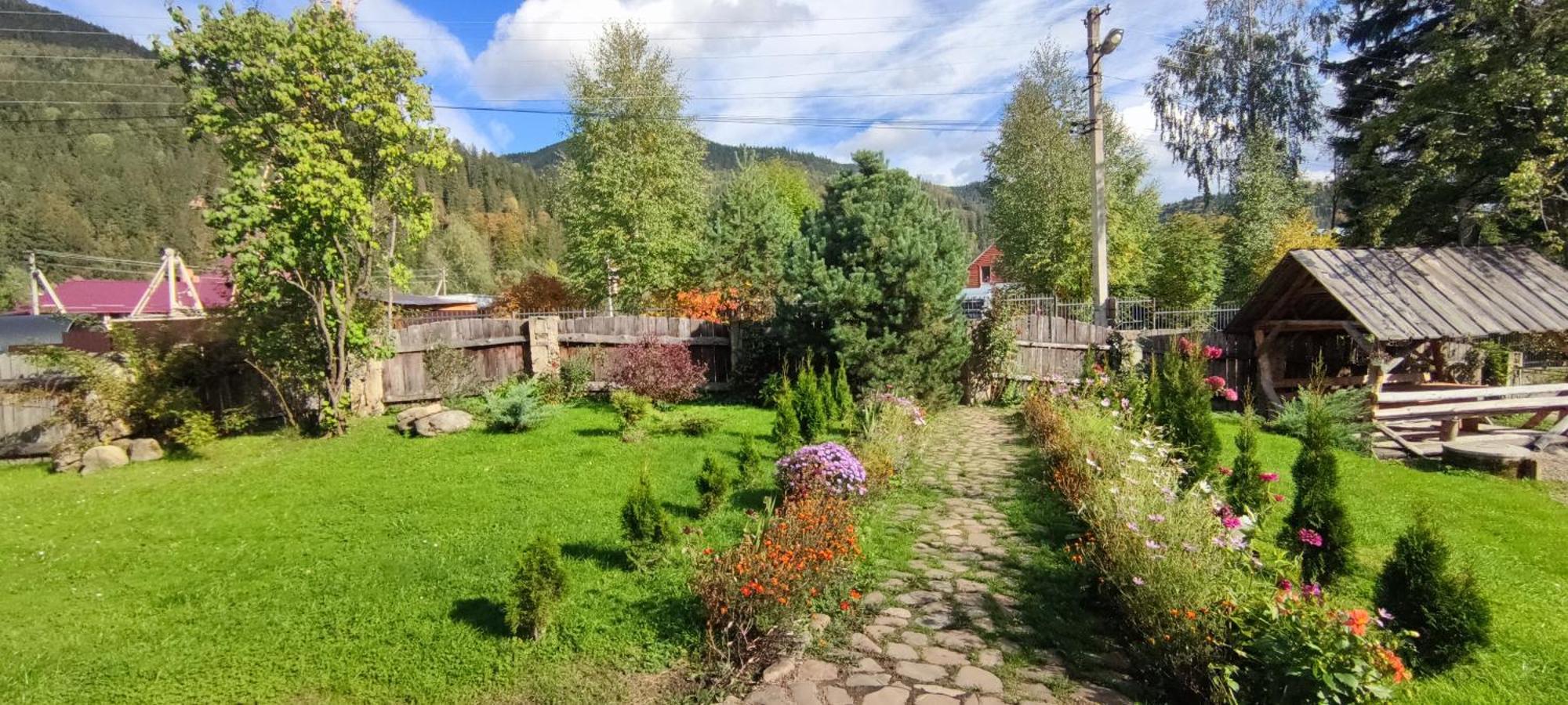 Arnika Tatariv Otel Dış mekan fotoğraf